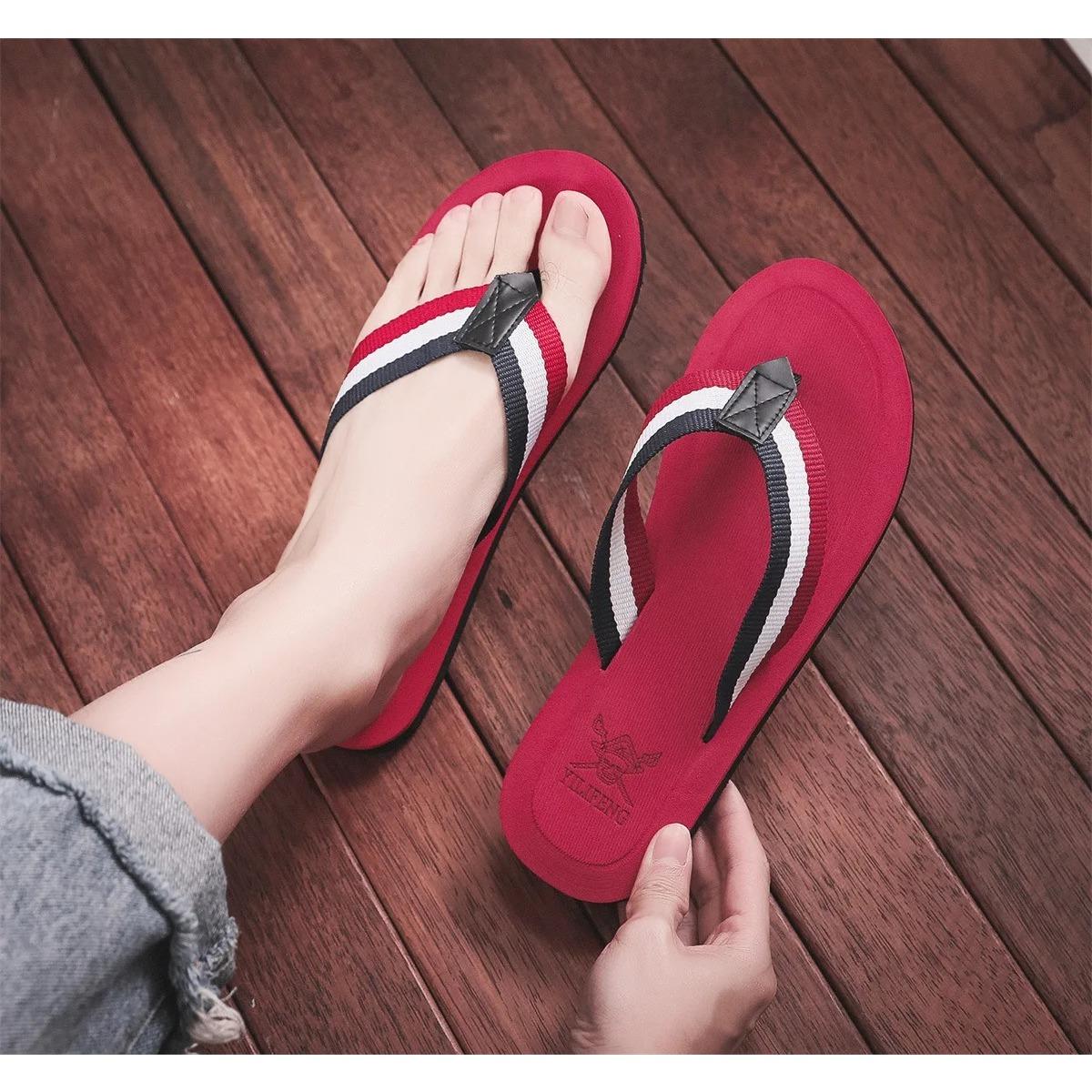 Домашние и уличные мужские тапочки — фото 4