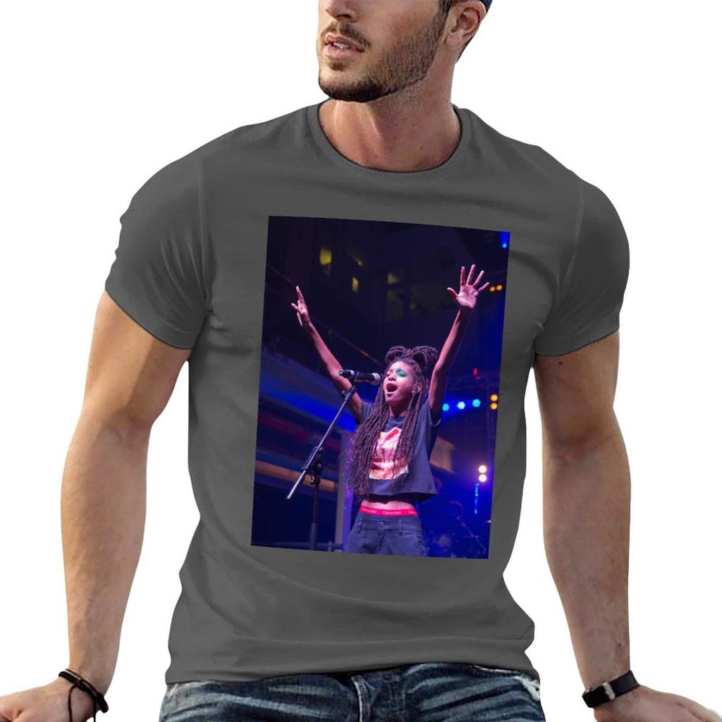 willow live TShirt Retro Graphic Print TShirt