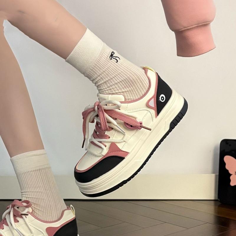 Japanese Niche Thick-soled Shoes for Women, 2025 New Style Casual and Versatile Board Shoes, Comfortable Student Sneaker Shoes