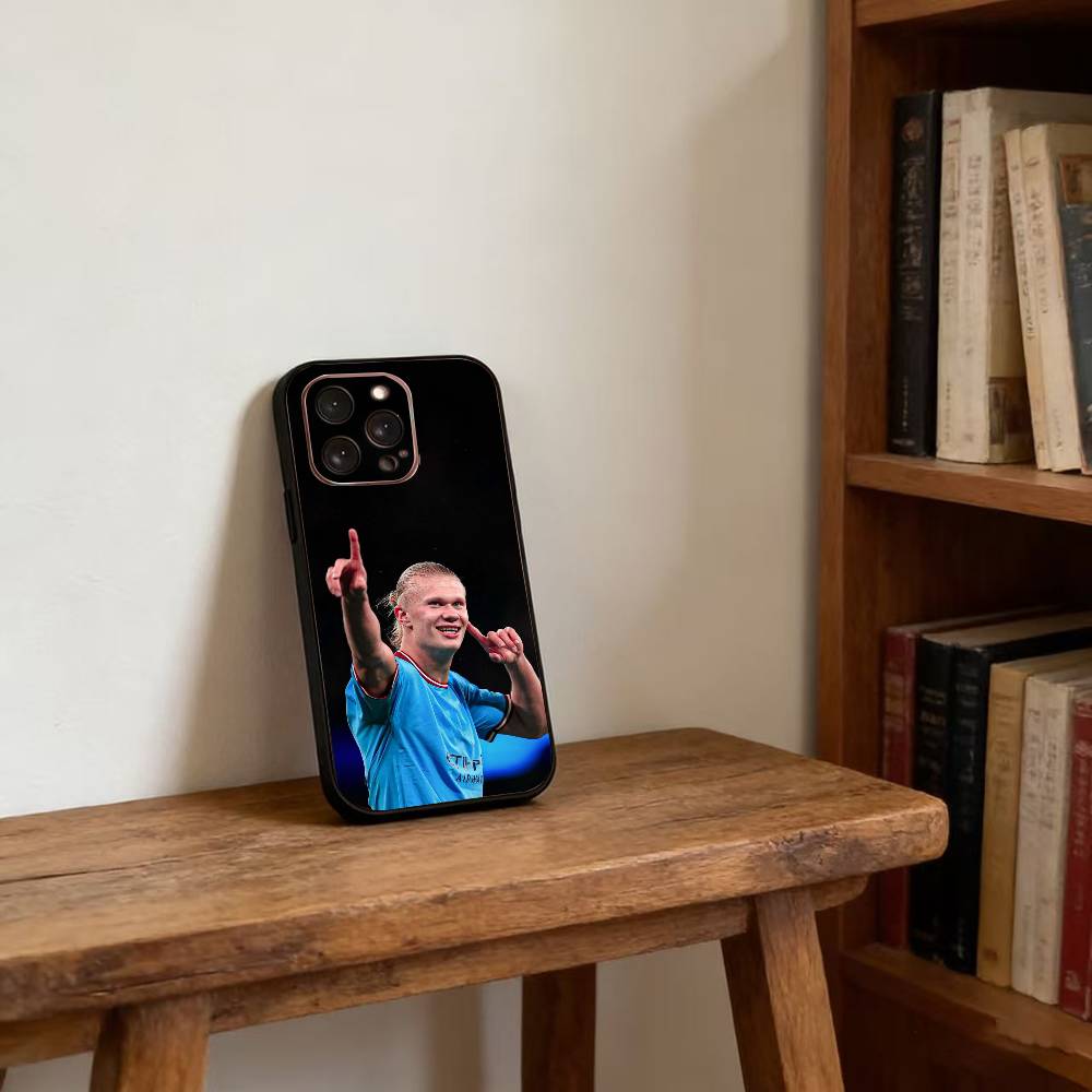 

Football Star E-Erling H-Haaland Phone Case Silicone Soft For IPhone 17 16 15 14 13 12 11 X XR Plus Pro Max Plus iPhone16Pro