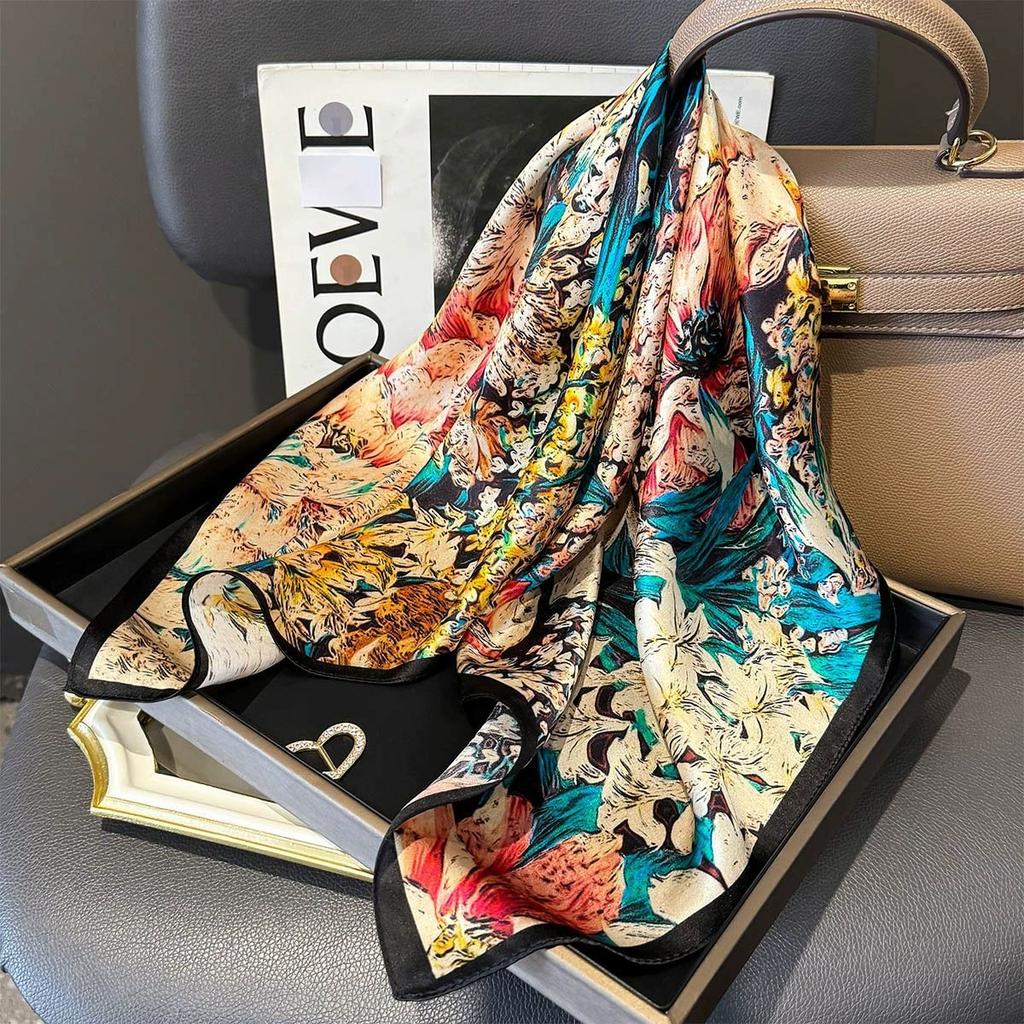Fashion 100% Nature Real Silk Square Scarf Women Female Foualrd Neckerchief Summer Beach Scarves Shawl Bandana Hijab Pashmina