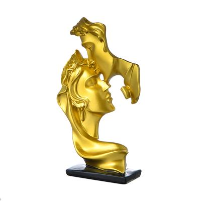 Unsere Harz-Paarfiguren werden mit einteiliger Formgebungstechnologie hergestellt, die Oberfläche ist sauber und glatt, oxidiert und verblasst nicht leicht.