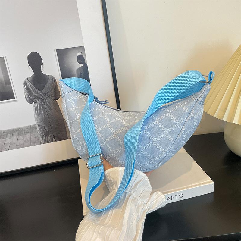 

Модная и простая повседневная сумка через плечо на одно плечо с клецками