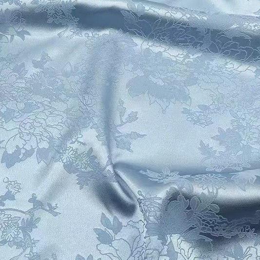 

Comfortable and soft tree floral jacquard fabric suitable for wedding dresses formal gowns and designer clothing fabrics 1.5M&1M небо синє світло кольору