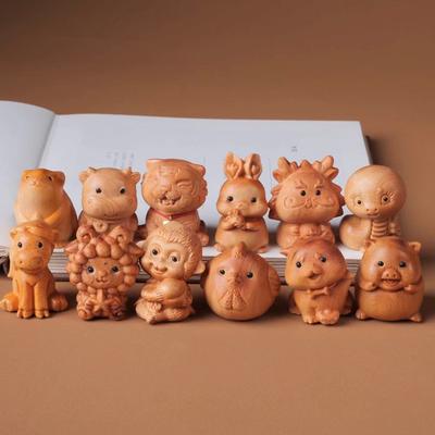 Chinese Zodiac Wood Carving Chinese New Year Ornaments Mini Statue Cute Snake Animal Decor Office Desktop Pendant Car Decoration