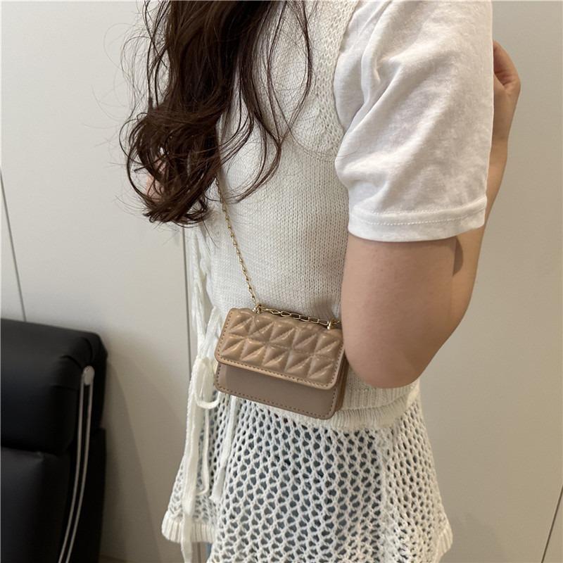 Simple Bag Women's New Popular Fashion Simple Shoulder Bag Casual Commuter Bag Small Square Bag