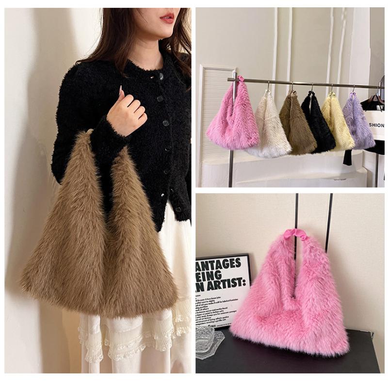 Autumn and Winter New Fashion Macaroon Women's Shoulder Bags Fluffy Long Plush High Capacity Armpit Bags Foreign Style Female Portable Large Tote Bags
