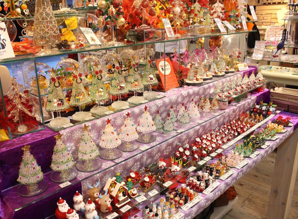 Cute Handmade Glass Christmas Green Tree CNSWK250 Ornament