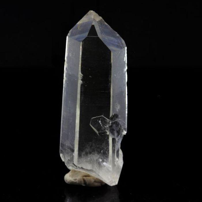 Pierres et Minéraux. Quartz. 69.79 ct. La Gardette Mine, Bourg d'Oisans, Isère, France.