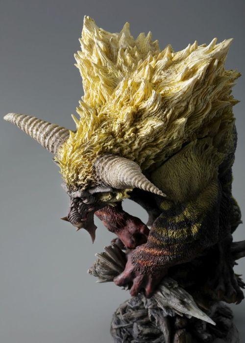 Figur - CAPCOM - Wütender Rajang - 23 cm - Mehrfarbig - Detaillierte Sammlerfigur