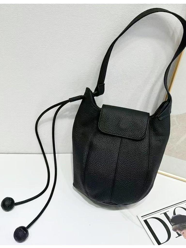 Genuine Leather Pumpkin Bucket Bag - 2025 A/W Collection, Women's Versatile Casual Fashion Shoulder/Crossbody, Large Capacity