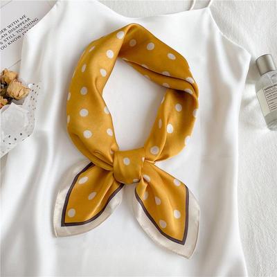Accessori – Sciarpe e foulard