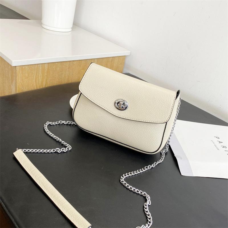 Mini Bags Leather Mini Bag OEM Leather Simple Flip Bag Chain Crossbody Small Square Bag