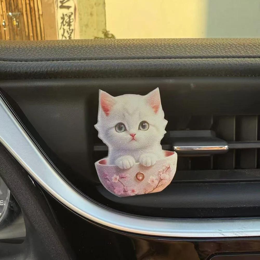 Cartoon Car Air Freshener Diffuser 2D Cat Dog Outlet Vent Perfume Clips Air Outlet Aroma Diffuser Ventilation Car Decoration