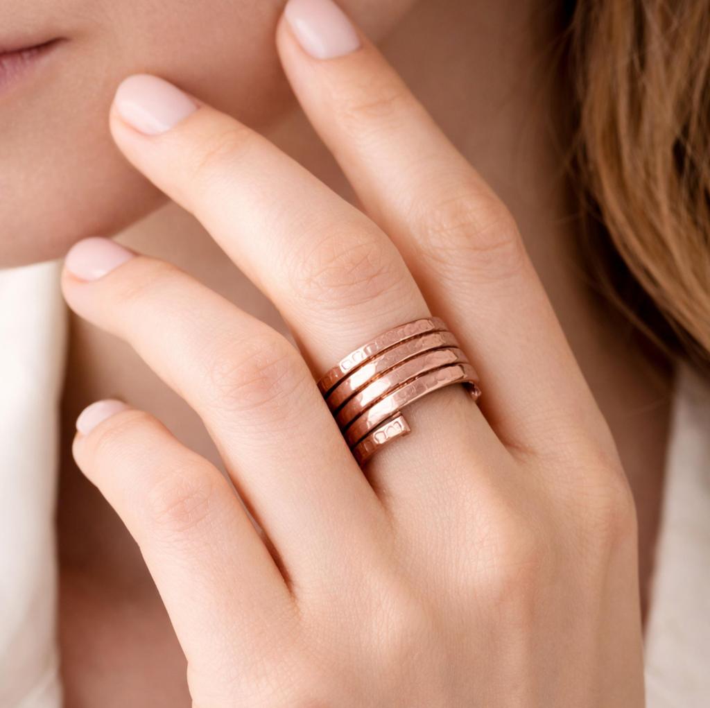 Hammered Copper Coil Ring – Wide Spiral Statement Ring, Adjustable Rustic Boho Jewelry, Handmade Minimalist Band