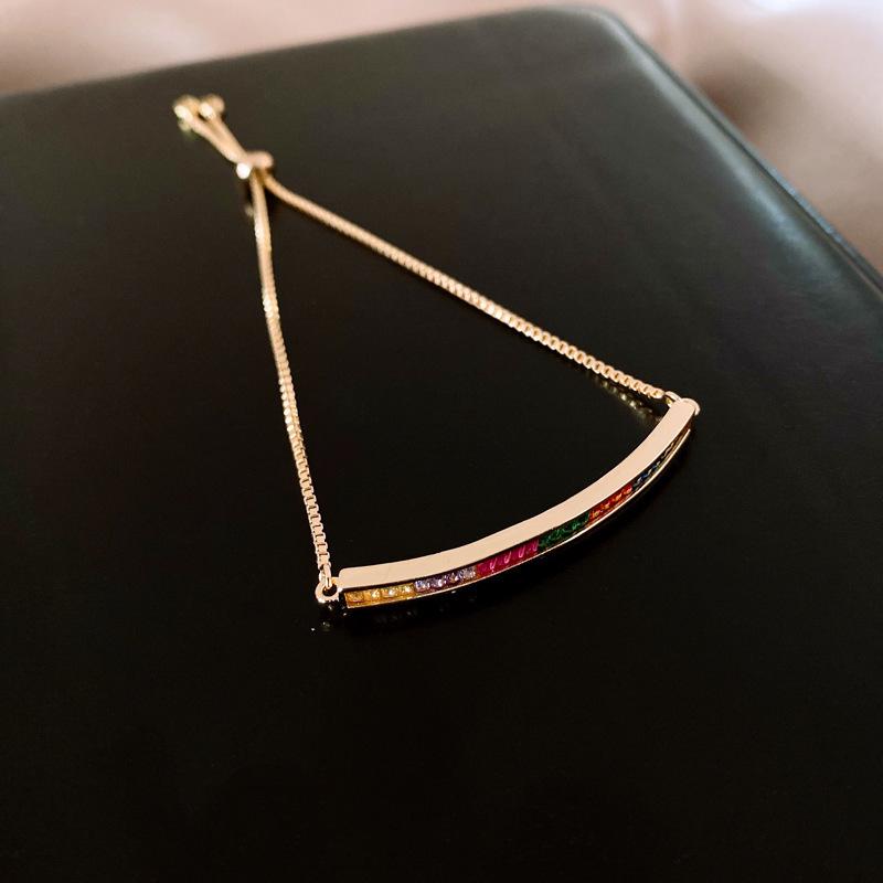 Korean Minimalist Cubic Zirconia Geometric Flower Cat's Eye Stone Bracelet - Elegant, High-End Wristband Jewelry for Women