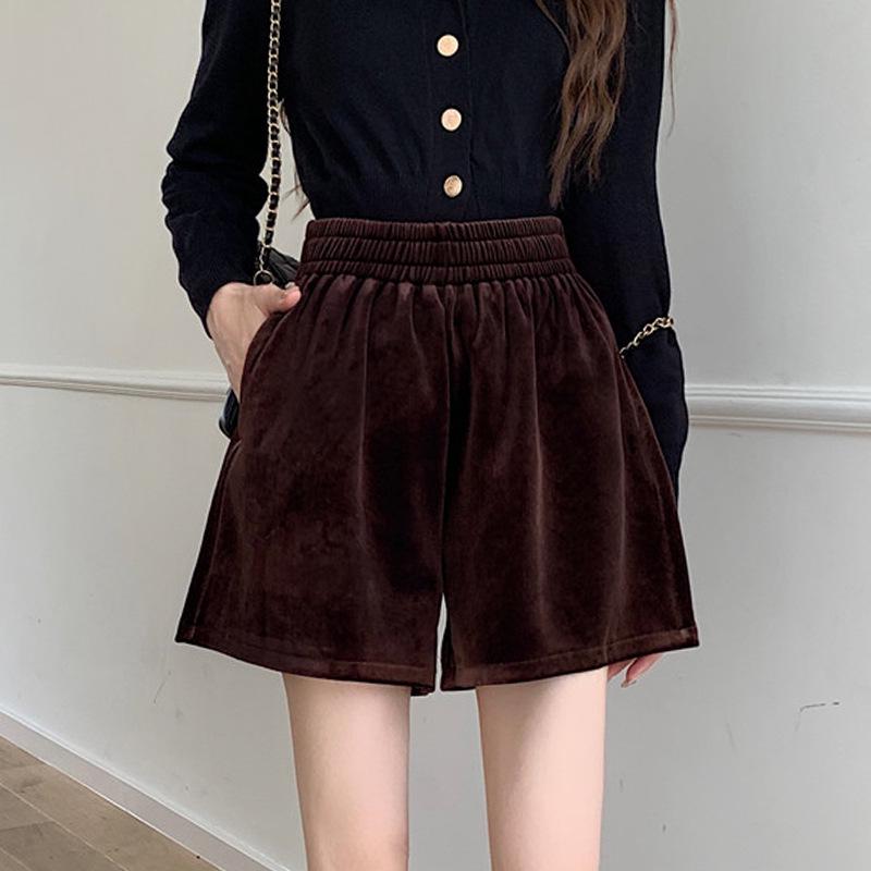 

Золотистый бархат Шорты А-силуэта с высокой талией для женщин - Большой размер, Эластичная талия, Свободный крой, Широкие штанины для осени/зимы. 3XL кофейный