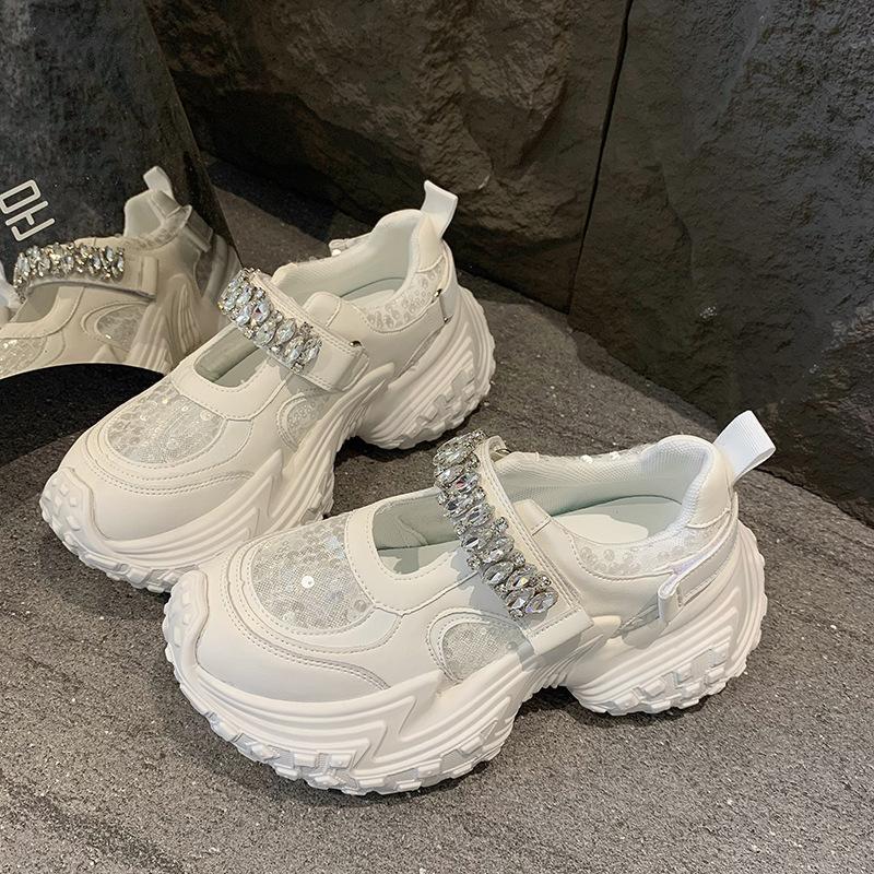 

Туфли папы для девочки 2025 Новые стразы пайетки платформа маффин шина дуриановая подошва однословные Мэри Джейн кроссовки 40 белый