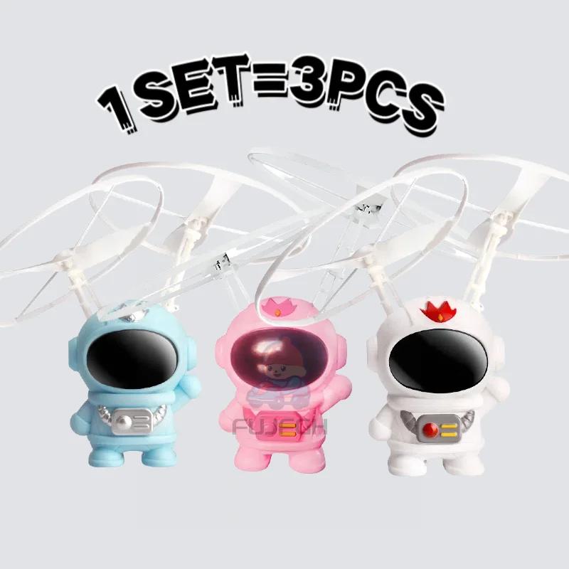 Latający Robot Astronauta Samolot Zabawka Zaawansowany Technologicznie Dron Sterowany Ręcznie Interaktywne Podwójne Skrzydła ze Światłami Prezenty Plenerowe dla Dzieci