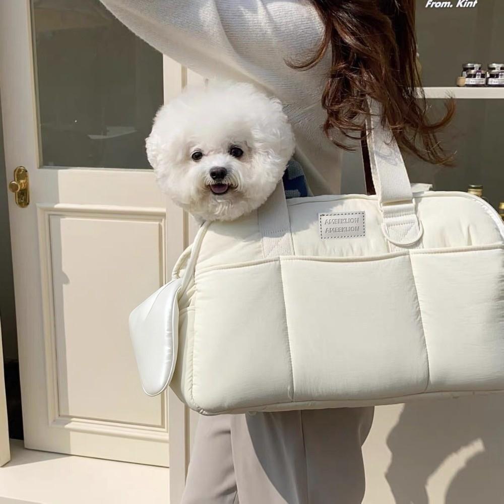 Large Capacity Pet Carrier Bag Portable Pet Travel Bag for Cats And Small Dogs