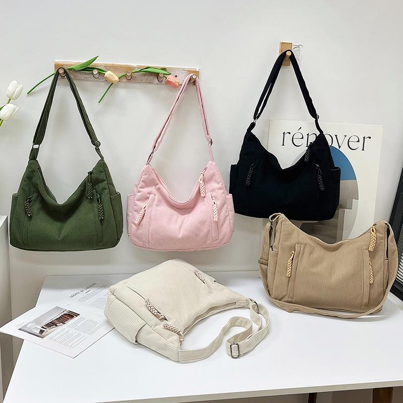 Corduroy bag women's new autumn and winter casual shoulder bag high-end ins style niche commuter messenger bag