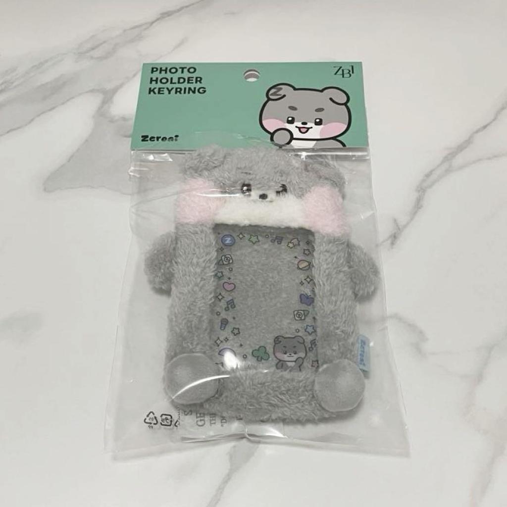 [USED] zeroni GoNinI GoNuk Photo Holder Key Ring Trading Card Case