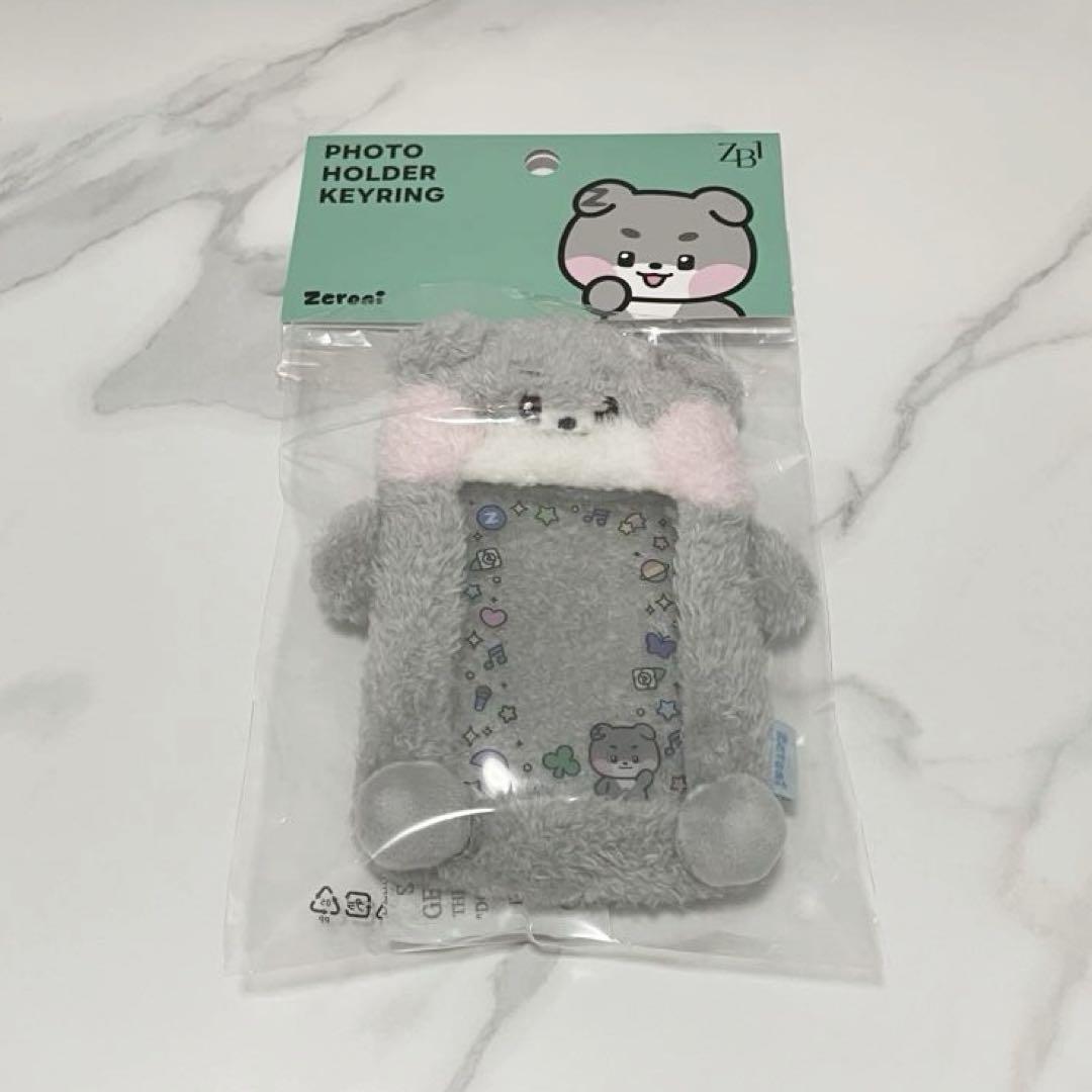 

[USED] zeroni GoNinI GoNuk Photo Holder Key Ring Trading Card Case