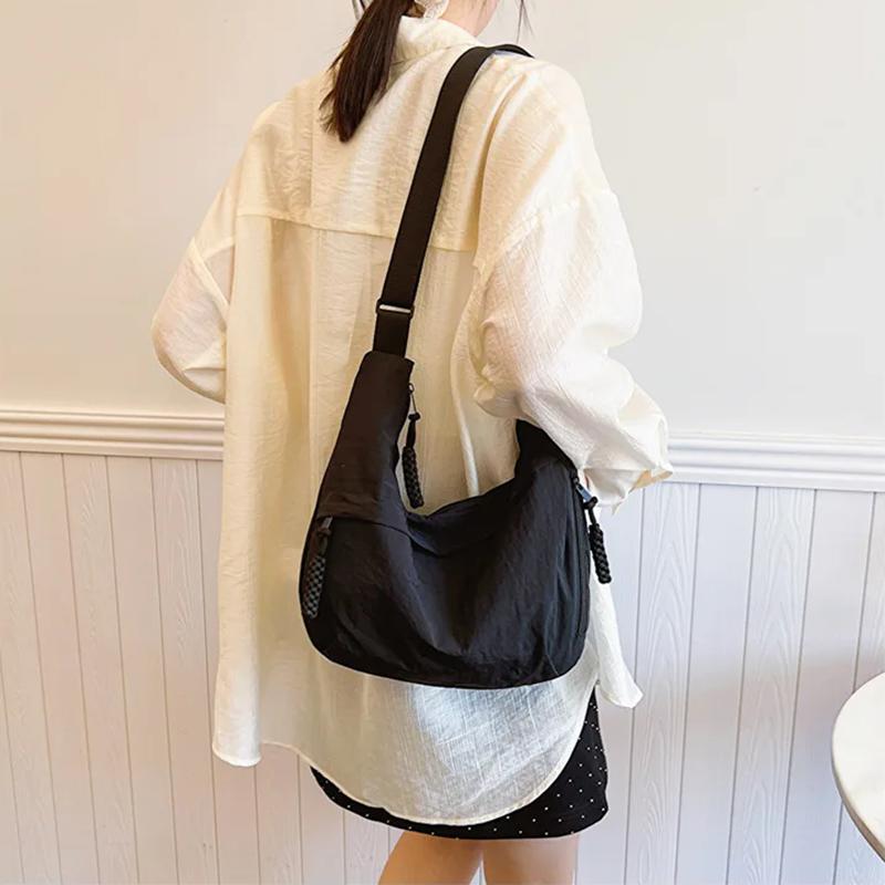 Canvas Crossbody Bags Large Capacity Korean Simplified Shoulder Bag Lightweight Solid Color Dumpling Bag Travel Sports Hobos Bag