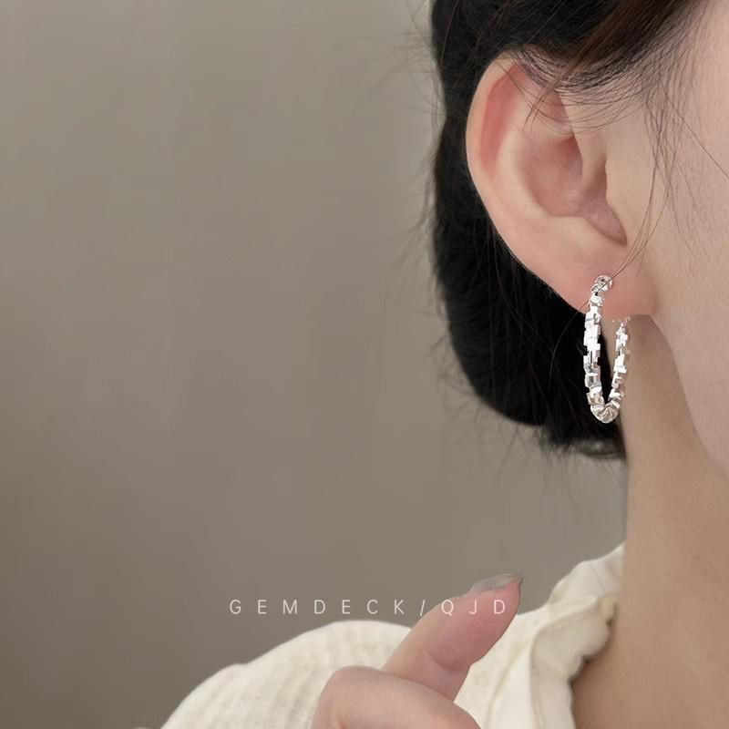 Luxurious European & American Diamond Tassel Stud Earrings for Evenings and Parties