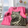 2026 Neuheiten 1 Bequeme Rosa Leopardenmuster-Decke Moderner Stil, Maschinenwaschbar, Geeignet für Alle Jahreszeiten, Perfekt für Sofa, Bett, Büro, An