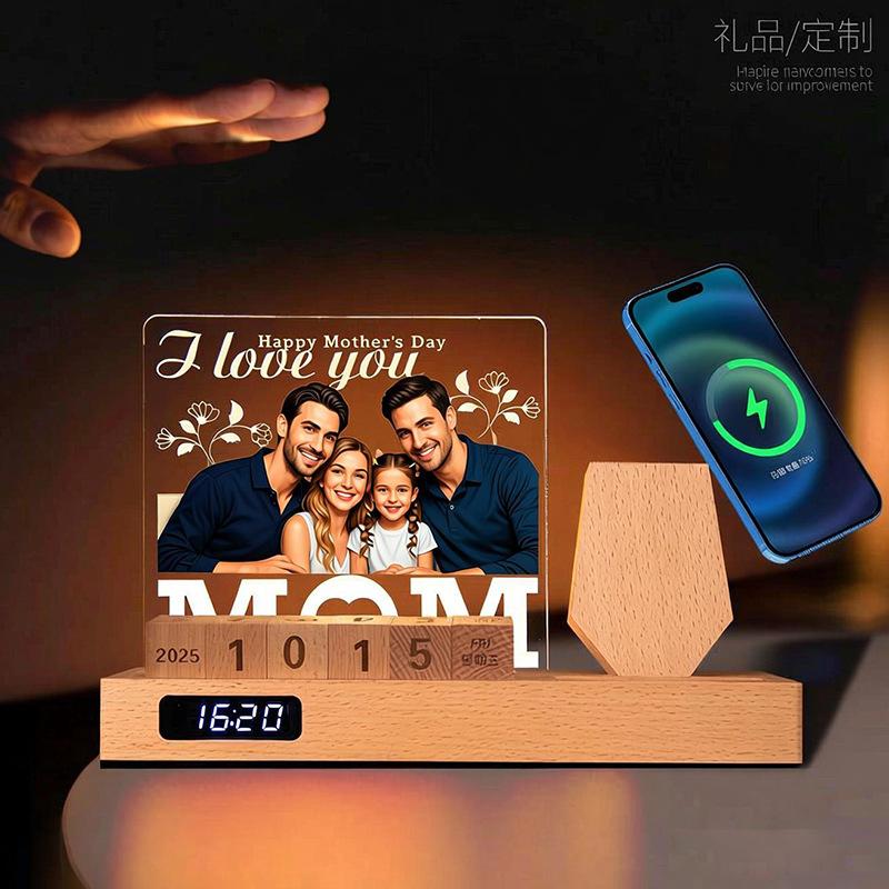 Photo Acrylic Night Light Custom Picture LED Lamp with Wooden Base for Mother's Day Father's Day Birthday Gifts Home Decor