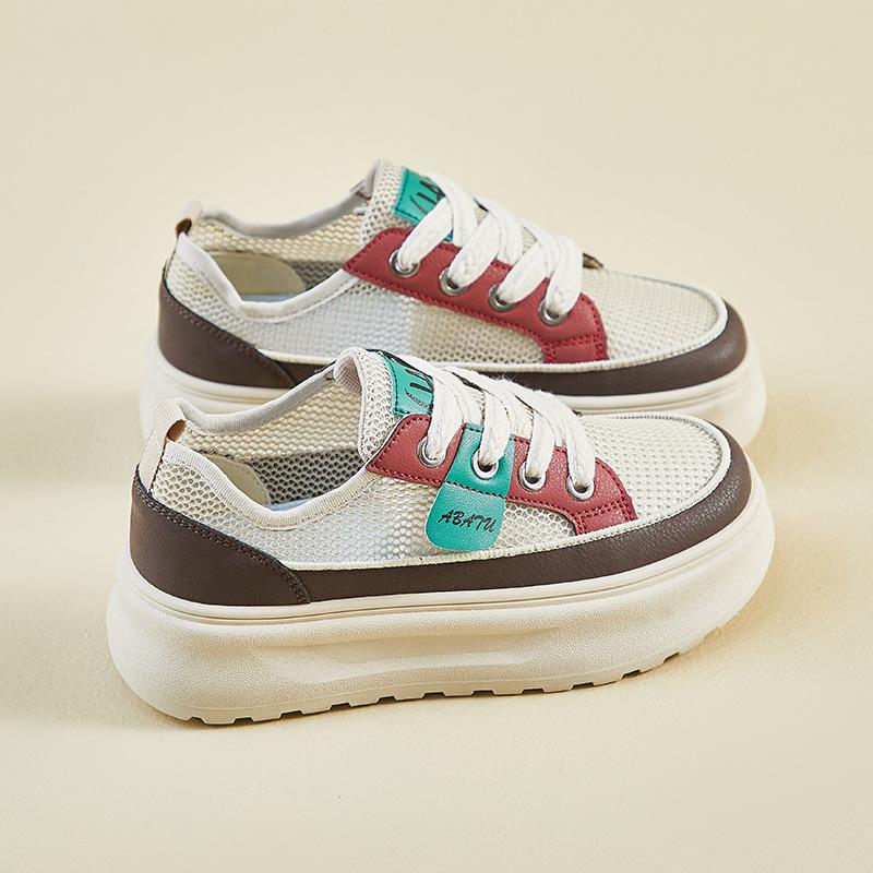 New Summer White Shoes for Female Students' Thick Sole Elevated Mesh Breathable Casual Shoes