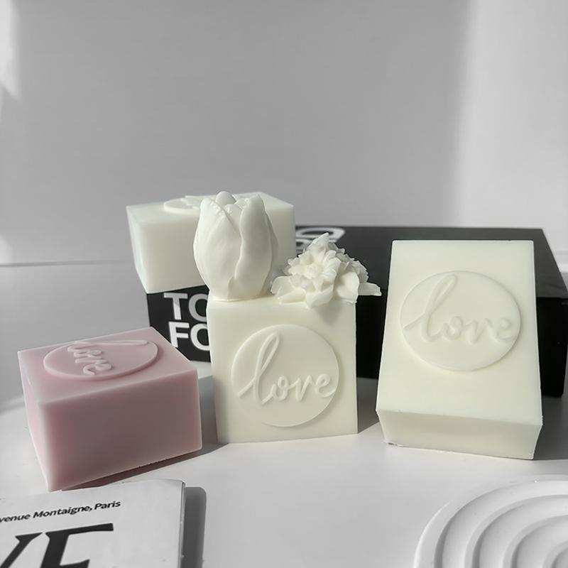 Creative Handcrafted Scented Candle Mold Silicone Mold for Making Beautiful Aromatherapy Candle Ornaments