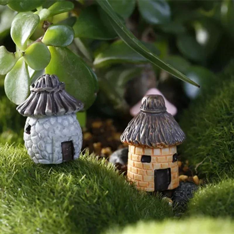 Kulatý výrazový dům Kreslený mini pryskyřičný dům DIY Mikro krajinný dům Ozdoby Květináč Zahradnická krajinná dekorace