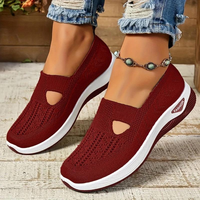 Women's 2025 Autumn Breathable Old Beijing Cloth Shoes for Middle-aged and Elderly - Large Size
