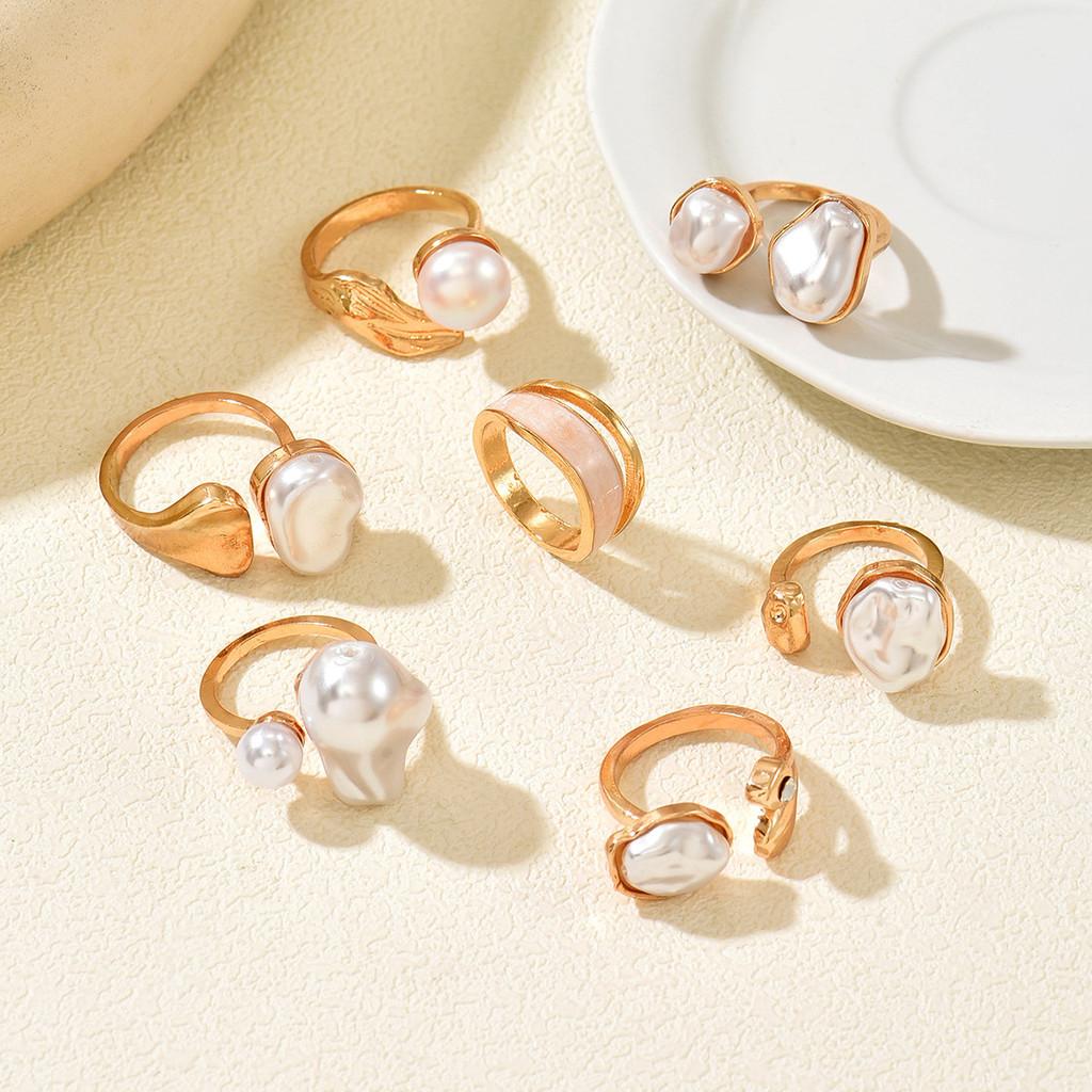 Pearl Ring Set For Women Geometric Vintage Baroque Design With Electroplated Finish For Fashion Jewelry