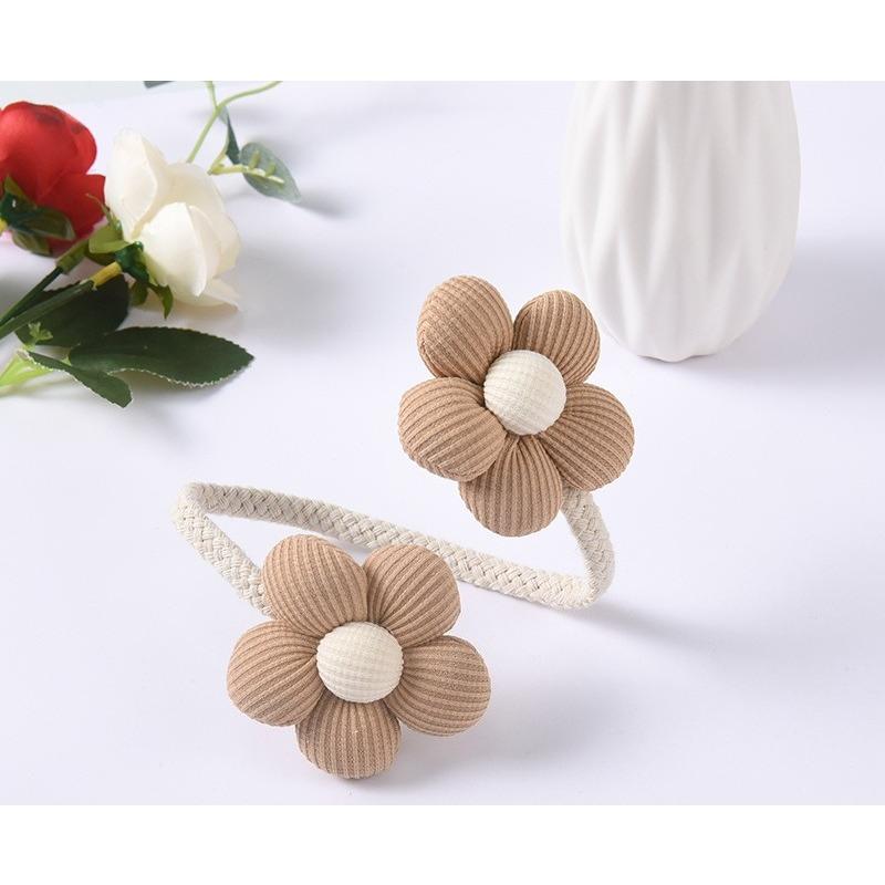 

Cute Flower Twist Curtain Tiebacks, Colorful Kids Room Decor, Punch-Free Adjustable Soft Furnishings Accessories. ONE SIZE FITS MOST&FABRIC