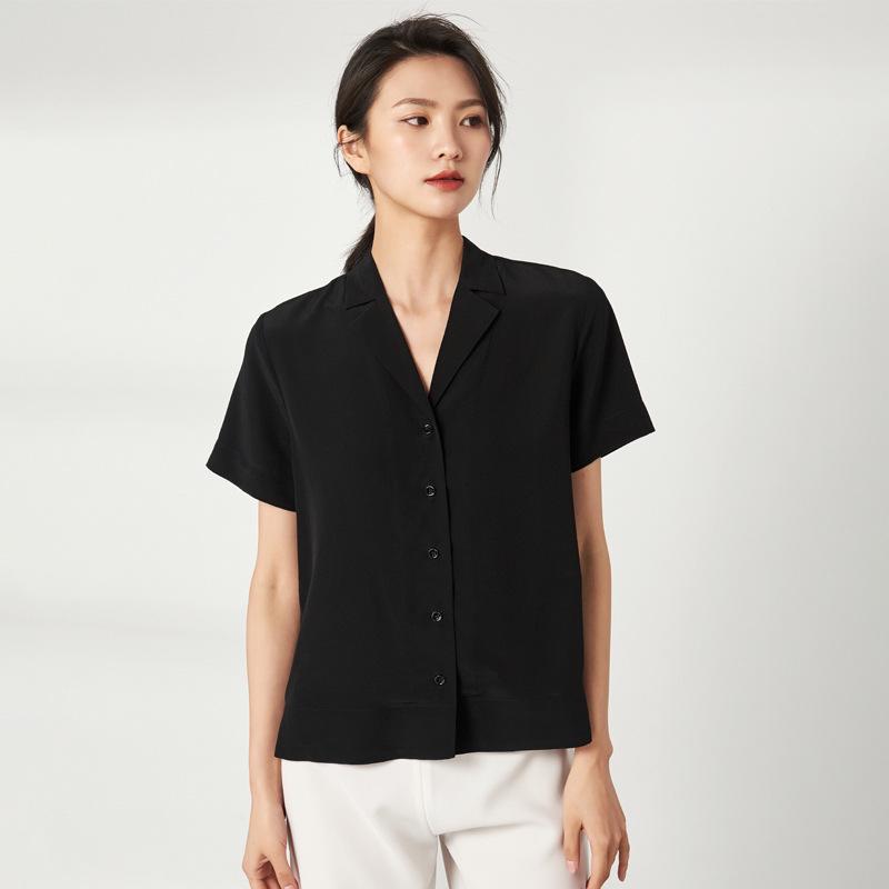 

Женская рубашка из шелкового крепа с коротким рукавом и воротником-стойкой — элегантная, повседневная, однотонная S чёрный