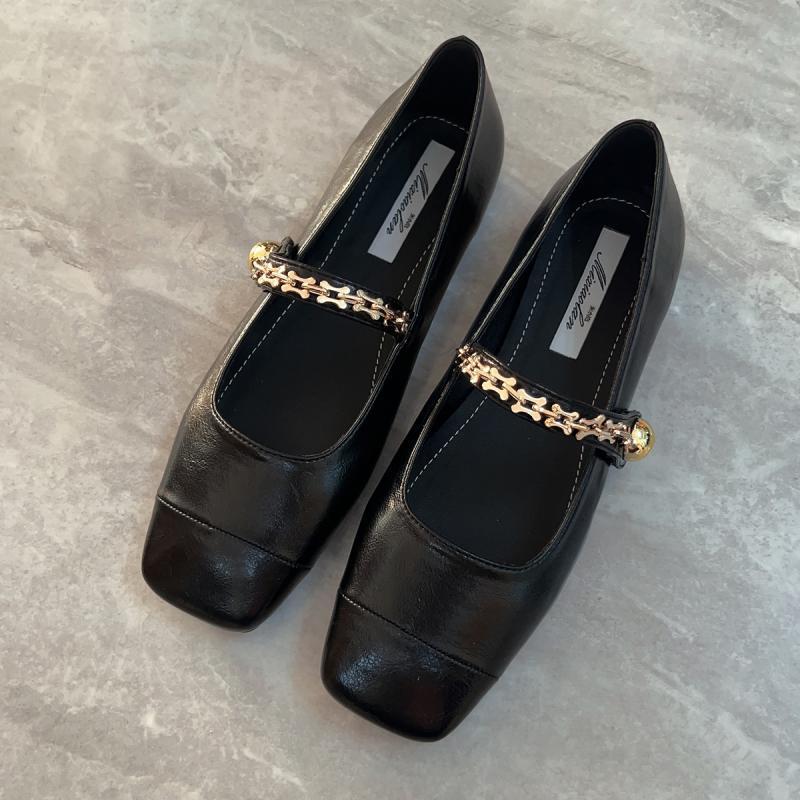 

Fashion 2025 Spring Brown Single Shoes Simple Style New Flat French Beautiful Elegant Women Square Head Women s Shoes 35 чёрный