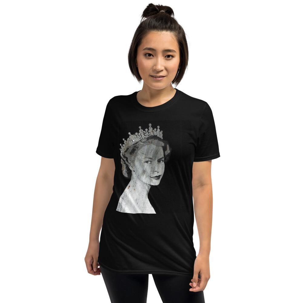 Iron Queen Elisabeth Crown England Tee Tees Tshirt TShirt Unisex T-Shirt S