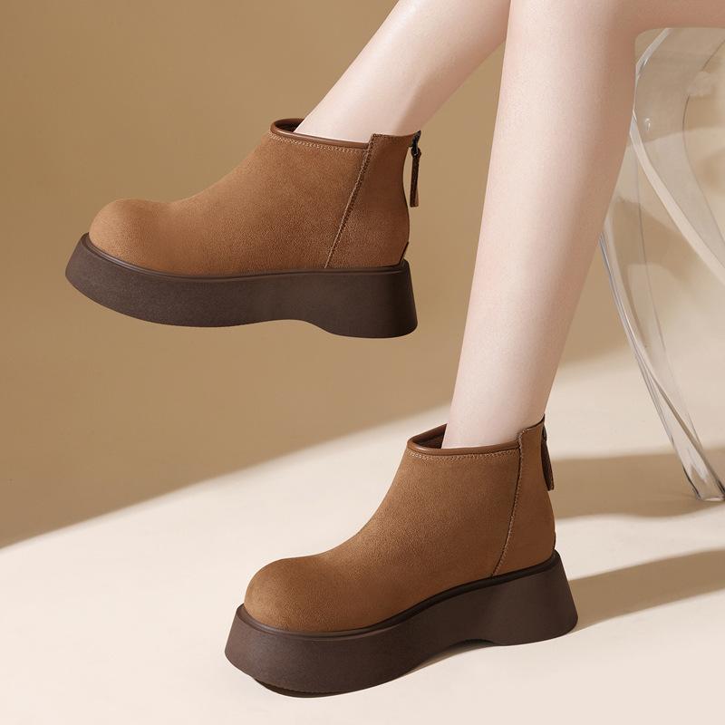 Fashion Matte Soft Leather Short Boots Women's Autumn and Winter New Naked Boots Versatile Fashion Thick-soled Martin Short Boots