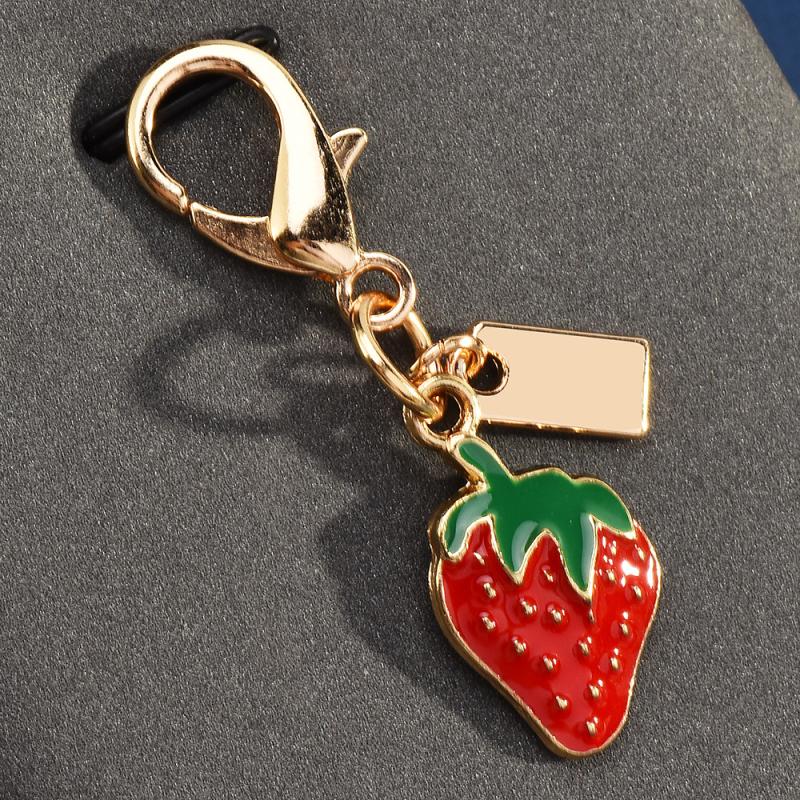 Exquisite High-End Strawberry Mushroom Keychains For Women Bag Pendant Charm Car Keyring Jewelry Gift Decoration Accessories