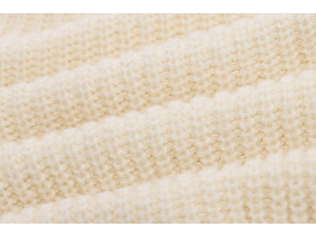 2024 Winter Women's V-Neck Long Sleeve Knitted Cardigan In European & American Fashion Style