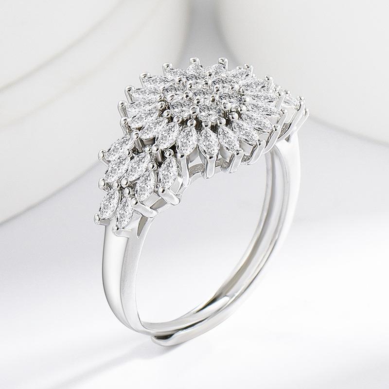 925 Sterling Silver 18K Gold Plated Sunflower Shape Paved Diamond Adjustable Open Ring for Women Wedding Party Jewelry Wholesale