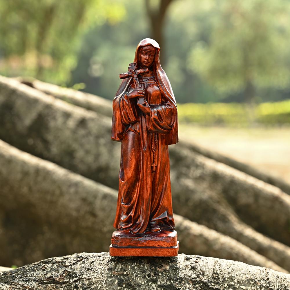 Saint Teresa Wood Sculpture, Ornament Christian,Devotional Carved Saint Figure for Church Interiors & Sacred Art Displays (as the picture,4 Inches)
