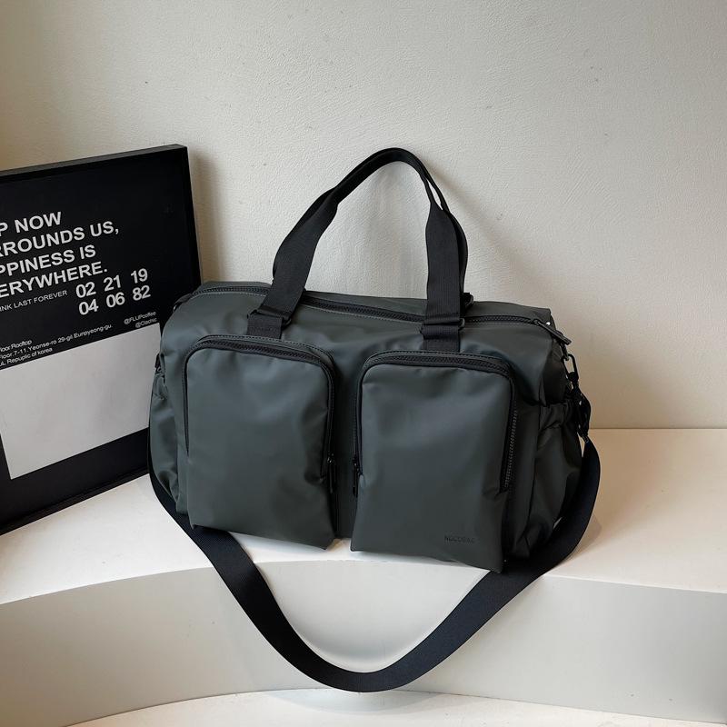 Solid color leisure short business trip travel bag simple commute outdoor sports bag wet and dry separation multi-pocket handbag