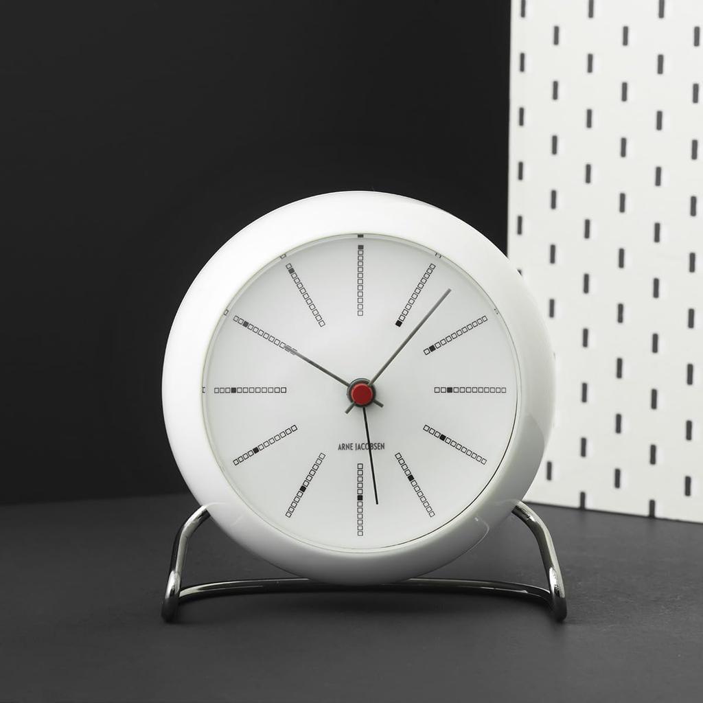ARNE JACOBSEN Budzik stołowy 11 cm Skandynawski design Retro Alarm Dźwięk BANKERS 43675 Biały (Cichy projekt)