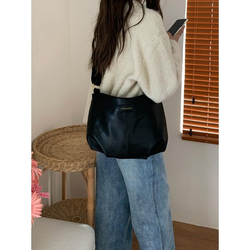 Student Commuting Casual Tote Bag for Women New Trendy Korean Version Ins Versatile Large Capacity Single-shoulder Crossbody Bag