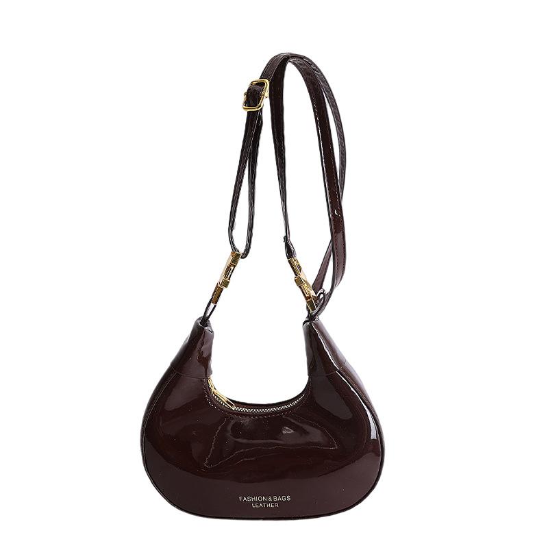 French niche underarm bag women s new high-end crescent bag popular fashion shoulder messenger bag
