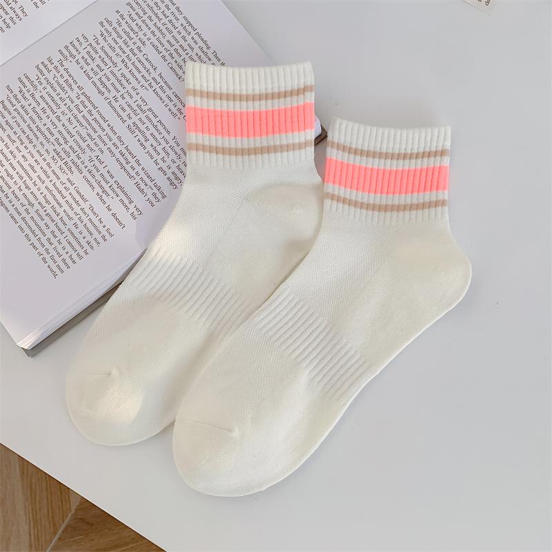 Calzini da donna sottili nuovi a colori misti casual a righe traspiranti in rete stile preppy semplici alla moda casual basic per ragazze calzini bianchi